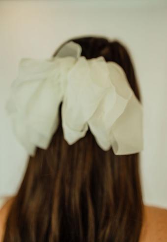 Giant Organza Bow Hair Clip #4 White thumbnail